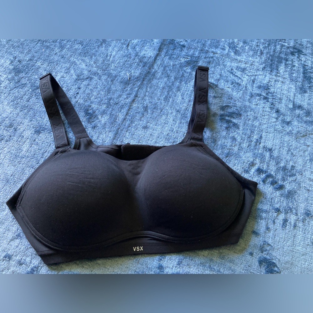 VSX Black Padded Sports Bra, the ultimate by Victoria’s Secret, size 34B, comfy